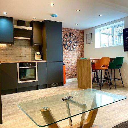 Smart/ Modern One Bedroom Flat パーリー エクステリア 写真