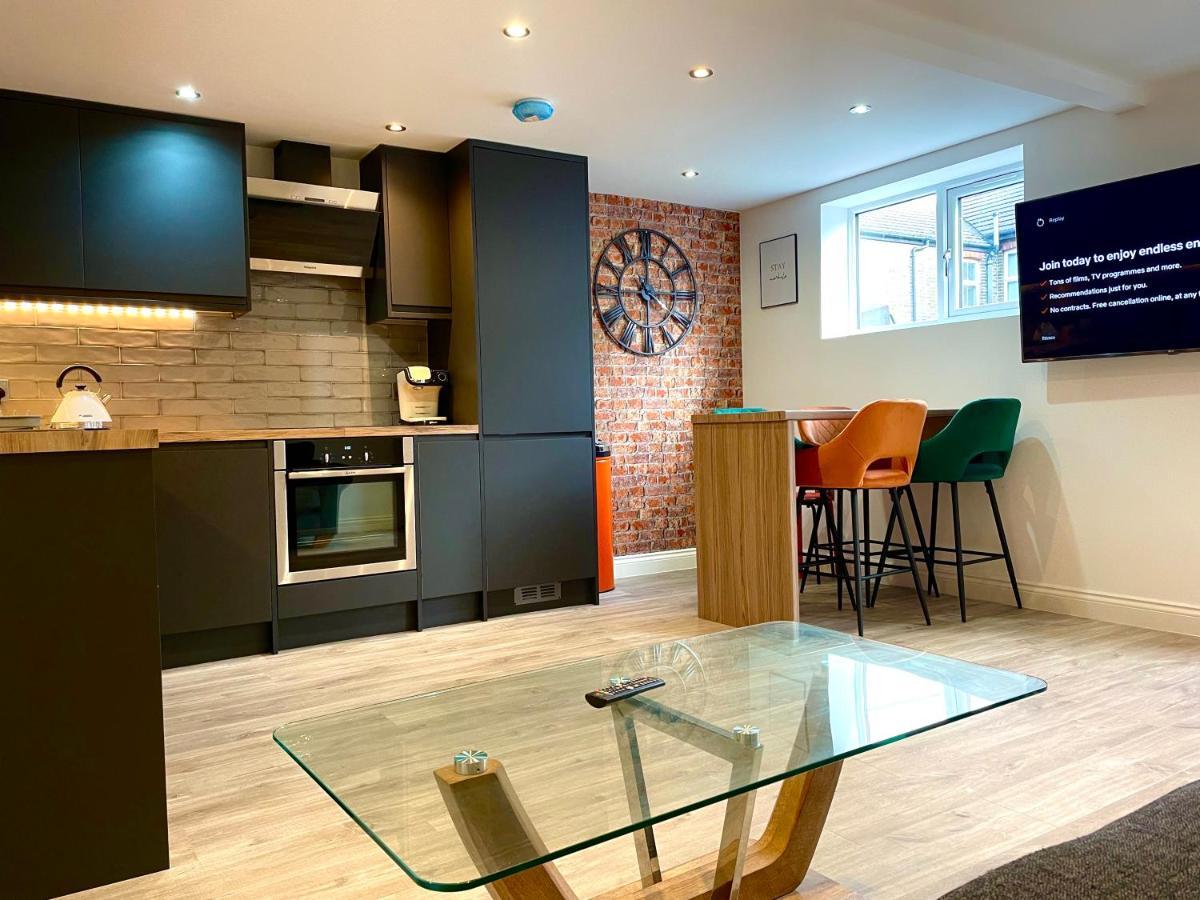 Smart/ Modern One Bedroom Flat パーリー エクステリア 写真