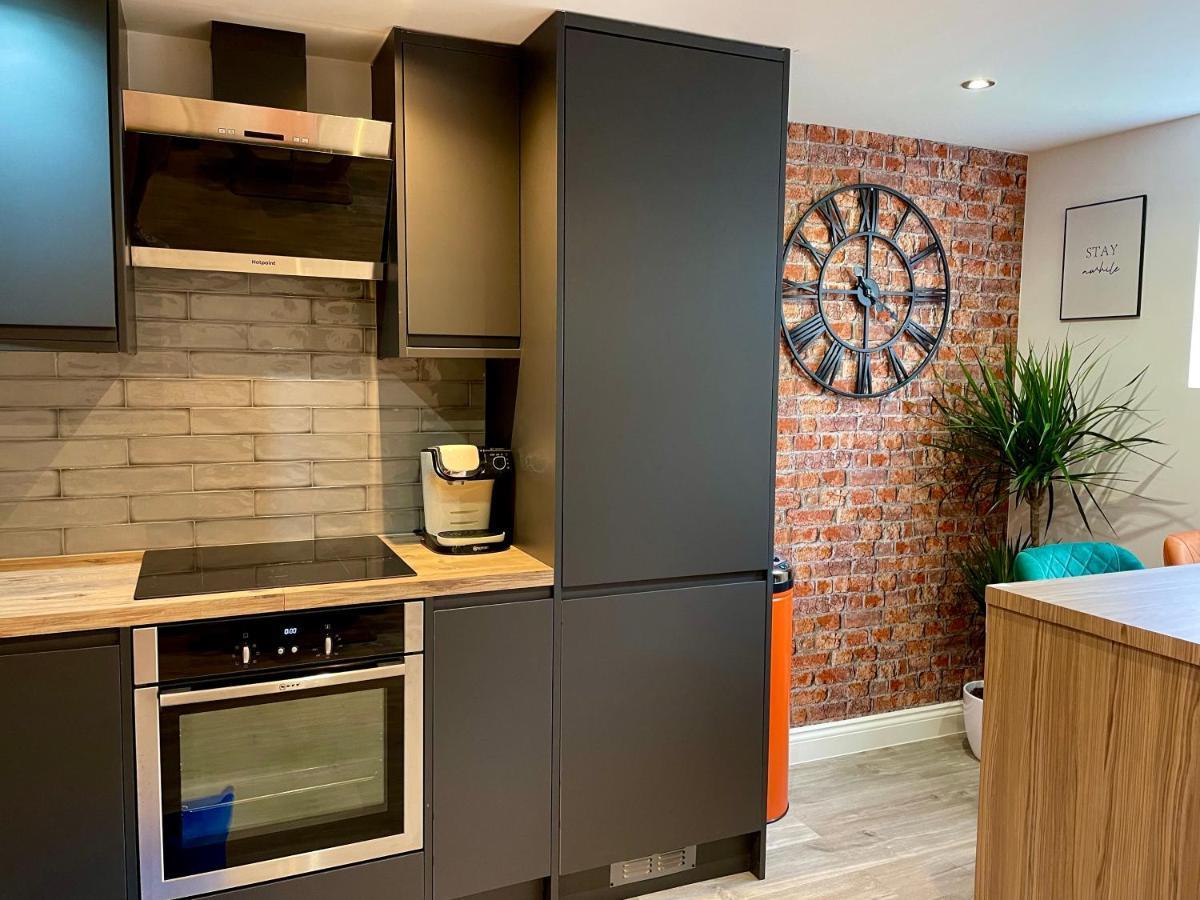 Smart/ Modern One Bedroom Flat パーリー エクステリア 写真