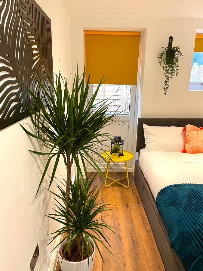 Smart/ Modern One Bedroom Flat パーリー エクステリア 写真